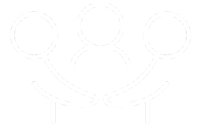 Trois figures humaines en cercle.